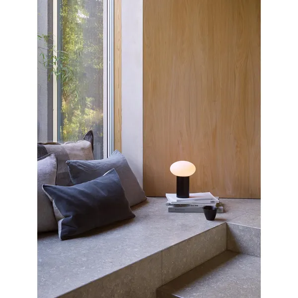 Schwarz Tragbare Tischlampe Matt