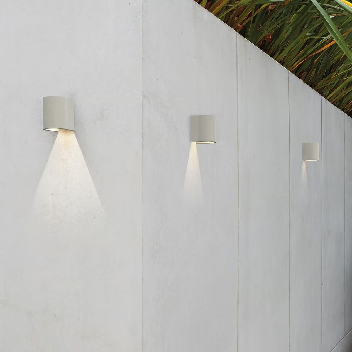 Dunbar 120 Wall Outdoor Lamp LED Light Concrete