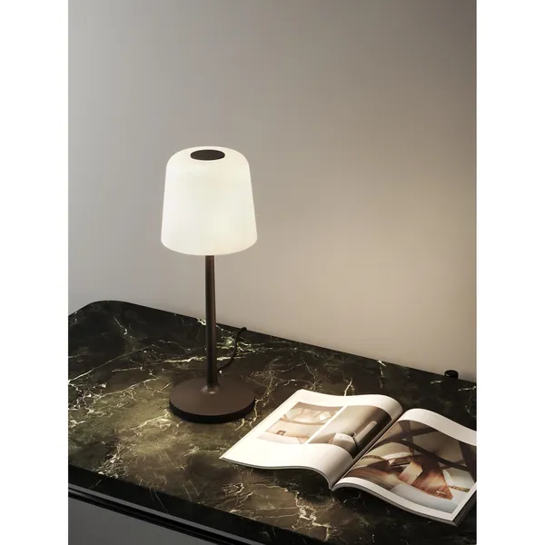 Ella Bordlampe Mat Sort