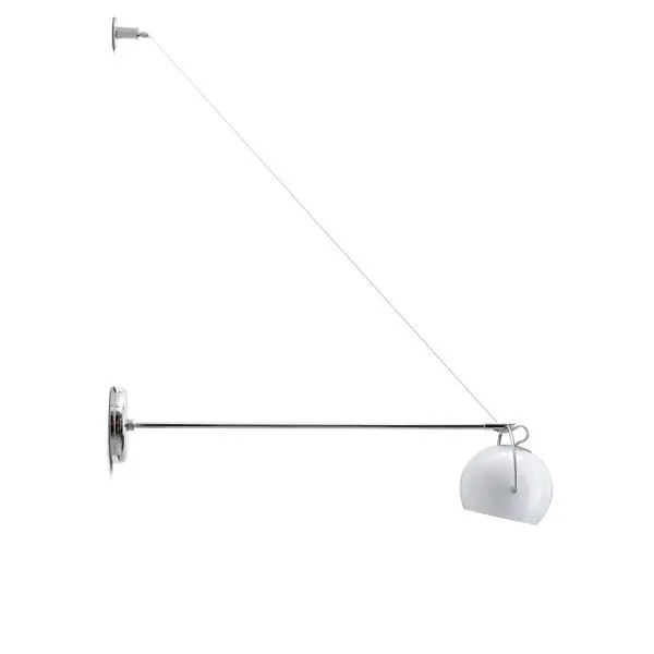Beluga Wall Light On Arm White Opal