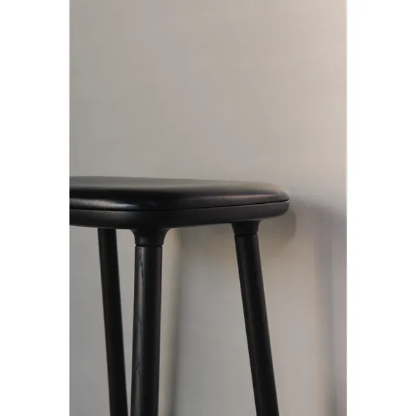 Cuba Footstool Oiled Oak/Sand Leather