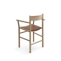 Linea Collection Akademia Dining Chair w. Armrests Light Lacquered Oak/Elmosoft 33004 Leather