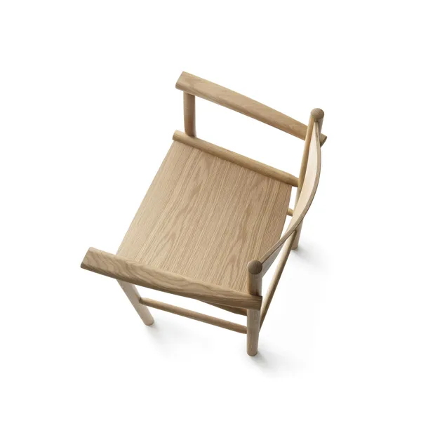 Linea Collection Akademia Dining Chair w. Armrests Lacquered Oak