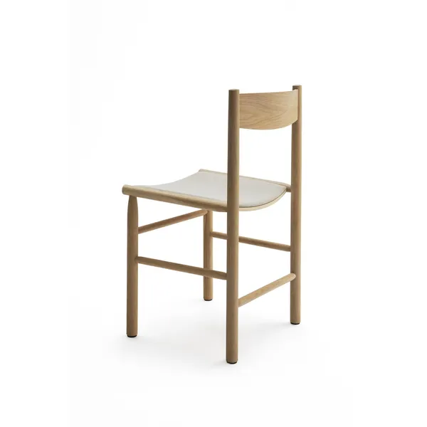 Linea Collection Akademia Esstisch Stuhl Eiche lackiert/Steelcut Trio 213
