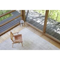 December Armchair w. Armrests Oiled Ash wood/Nude Leather