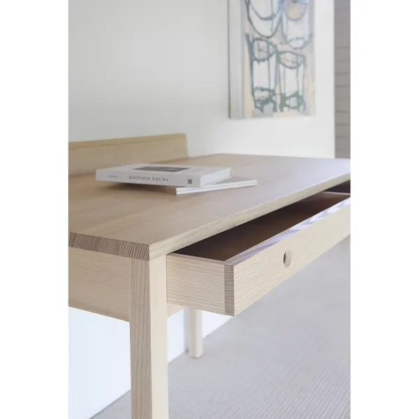 November Light Tafel Geoliede Essenhout