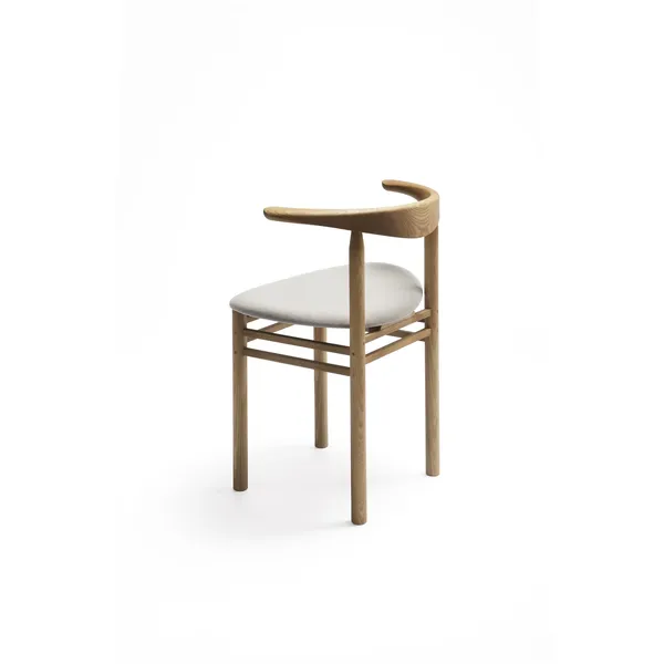 Linea Collection RMT3 Spisestol Askbeiset i Eikefarge/stålskåret Trio 213