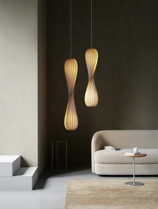 TR7 Natural Medium Pendant H112