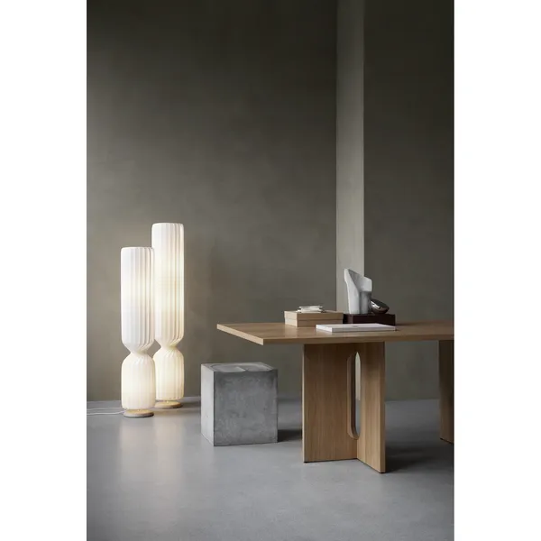TR41 Floor Lamp White Small H107