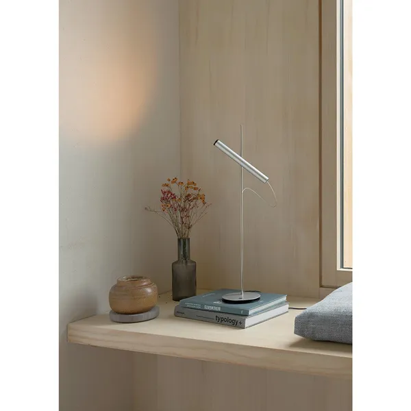 Linija T Bordlampe Sort