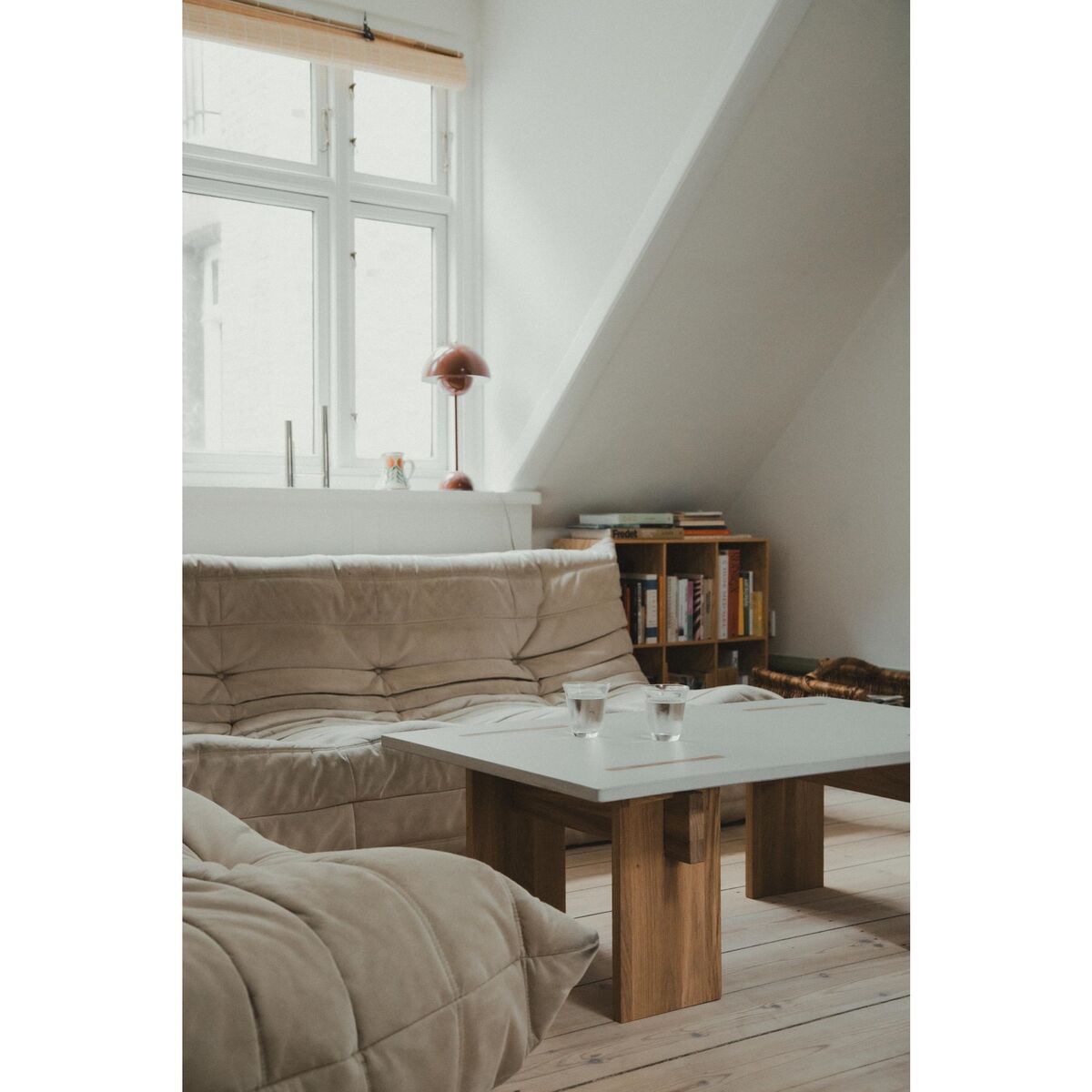 Arnold Coffee Table Dark Concrete/Dark Oak - Limited Edition