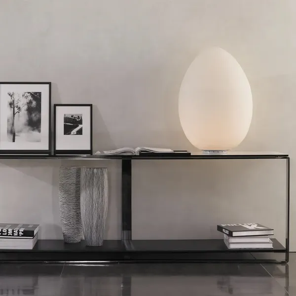 Uovo Table Lamp Medium White