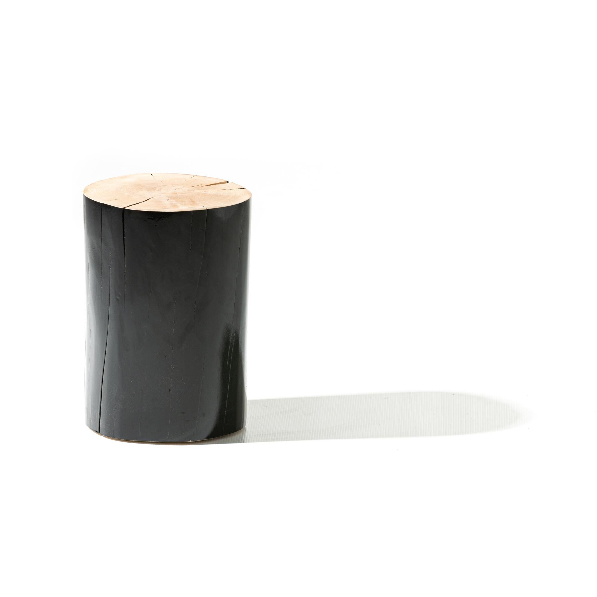 Log S Sidebord Sort Lakeret