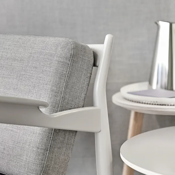 107 Armchair Gray-painted Beech/Gray Remix 123