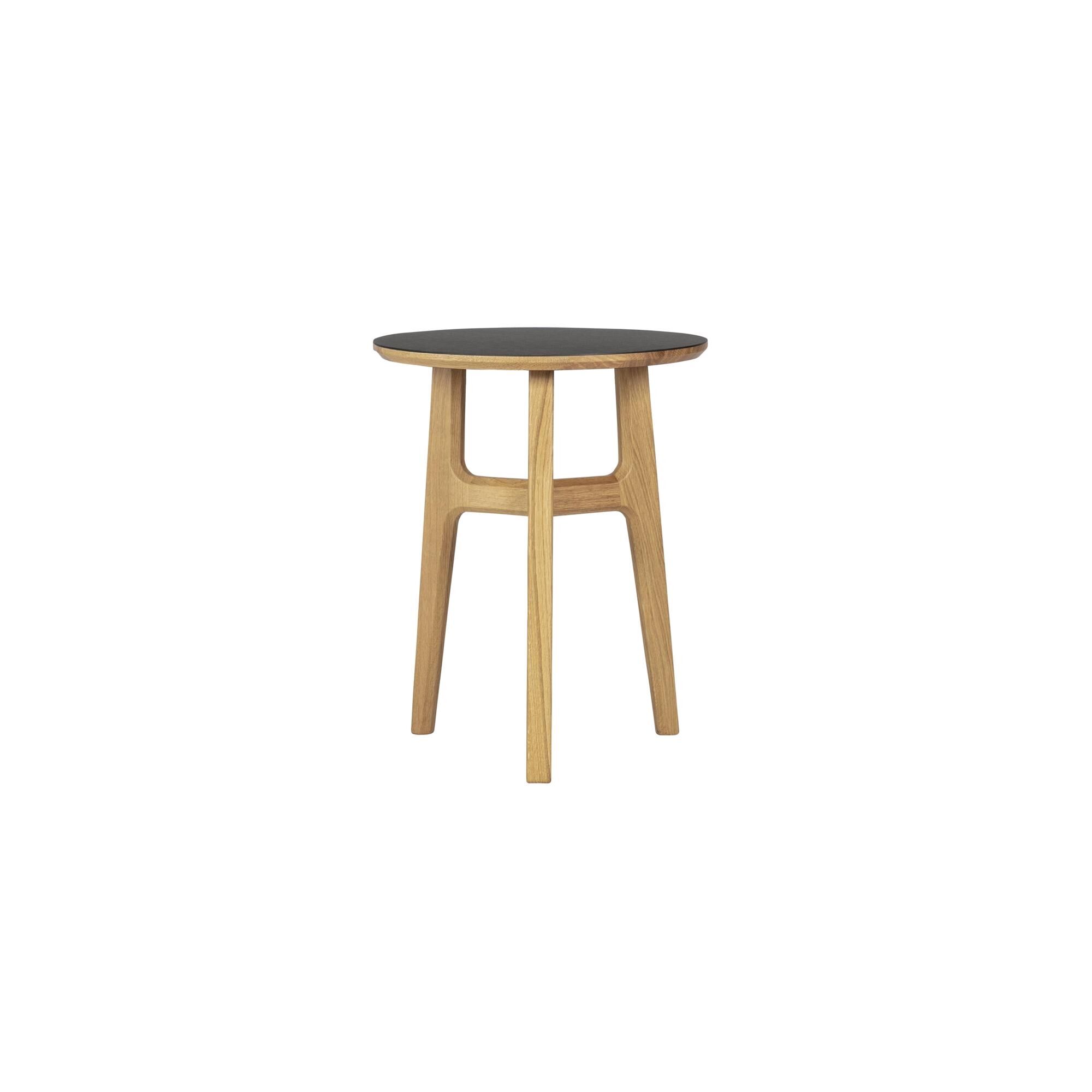 Freya Sofabord Massiv Lakeret Eg /Linoleum Sort 4023 Forbo Ø 40 x H 50