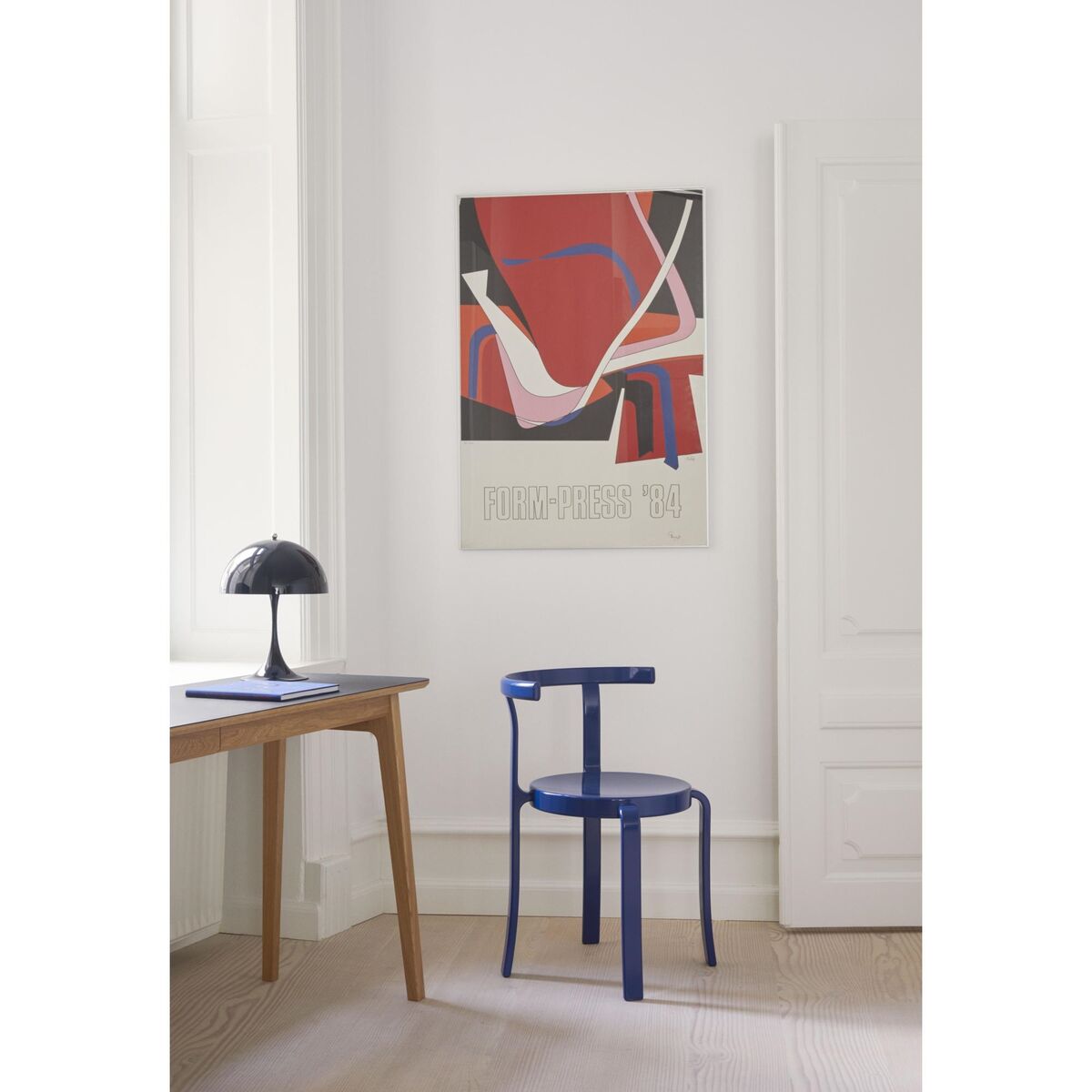 8000 Series Dining Chair Beech/Retro Blue
