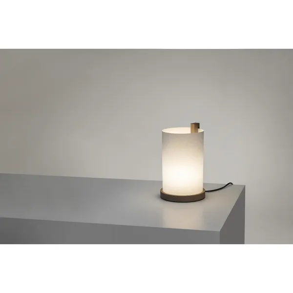 Enso Bordlampe Egetræ