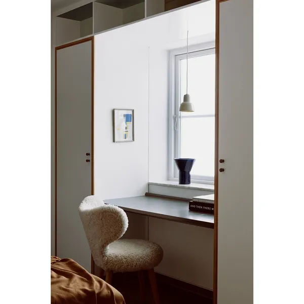 Wng Dining Chair Sheepskin Sahara Oak
