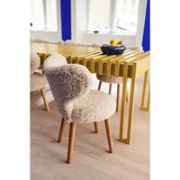 Wng Dining Chair Sheepskin Sahara Oak