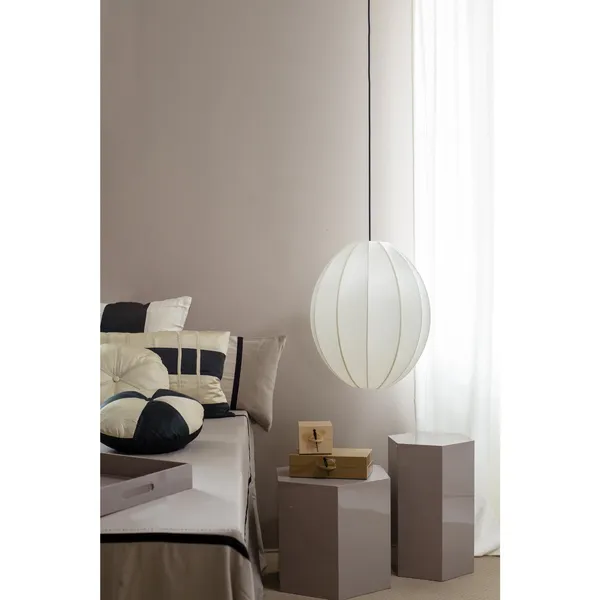 Oval B Lampshade Off-white