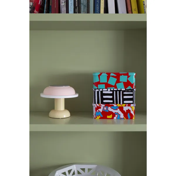PL4 Table Lamp with Dual Functionality Yellow/ Pink