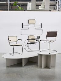 S 64 V Cantilever Dining Chair with Armrest Chrome/ Black Stained Beech