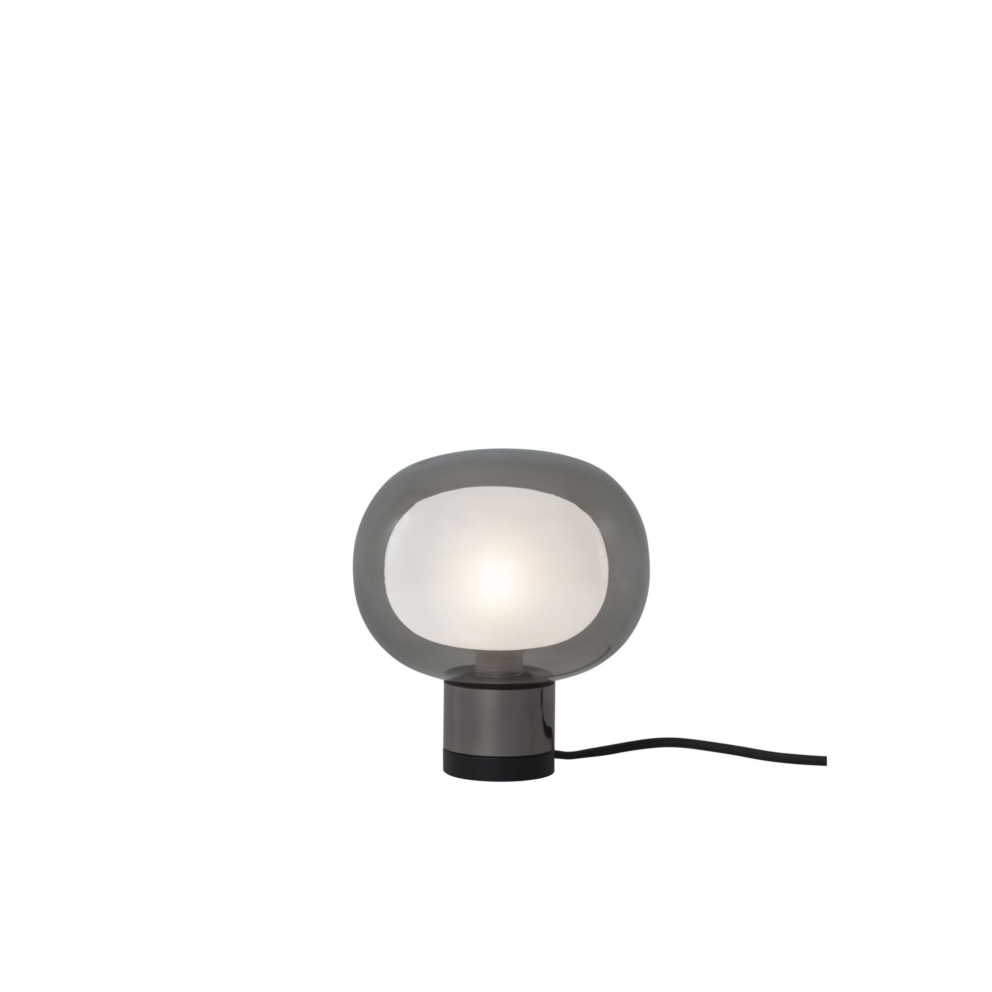 Nabila 552.36 Bordslampa Matt Svart/ Svart Krom med R&ouml;kt Glas