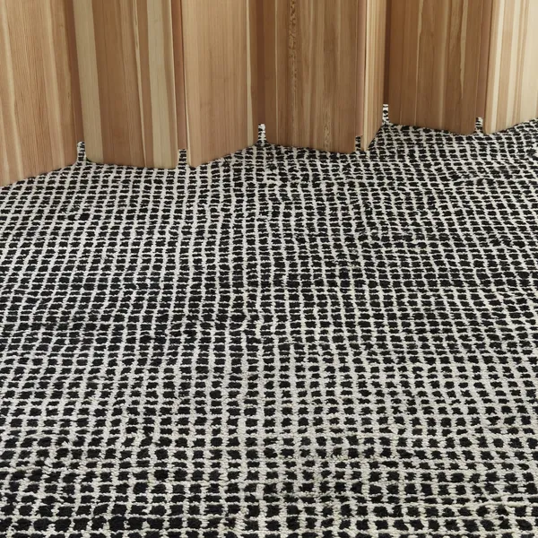 Grid Hand-knotted Wool Carpet 140 x 200 cm White/ Black