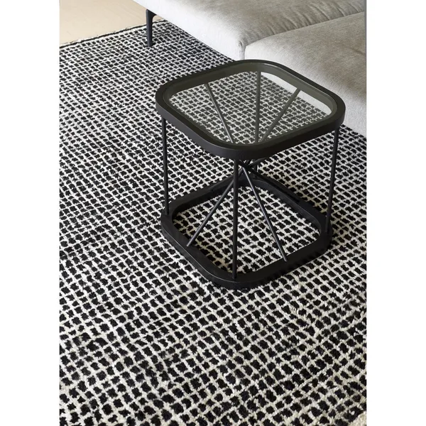 Grid Hand-knotted Wool Carpet 140 x 200 cm White/ Black