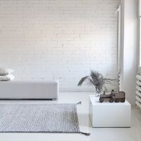 Grid Hand-knotted Wool Carpet 140 x 200 cm White/ Light Gray
