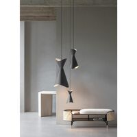 NINOTCHKA 195 Pendel Sort