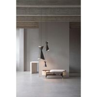 NINOTCHKA 425 Taklampe Sort