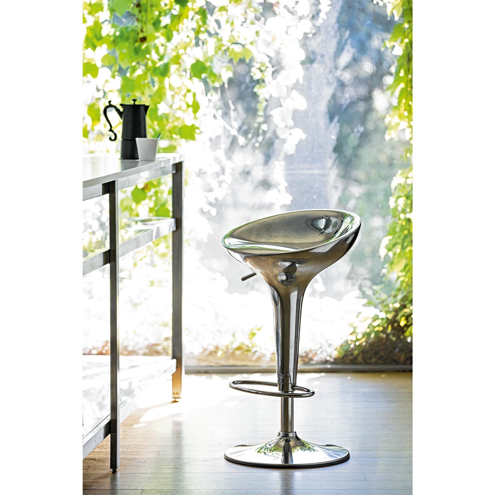 Bombo Bar Stool White | AndLight