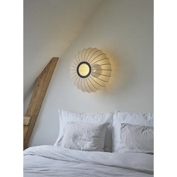 Knit-Wit Oval Vegglampe Ø57 cm Perlehvit