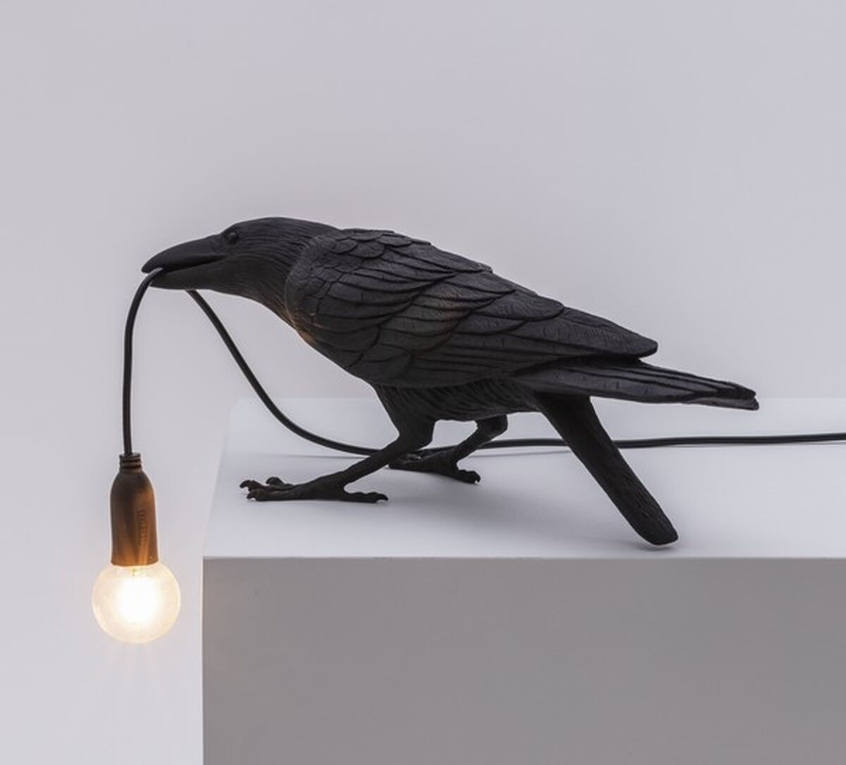 Bird Tischlampe Schwarz