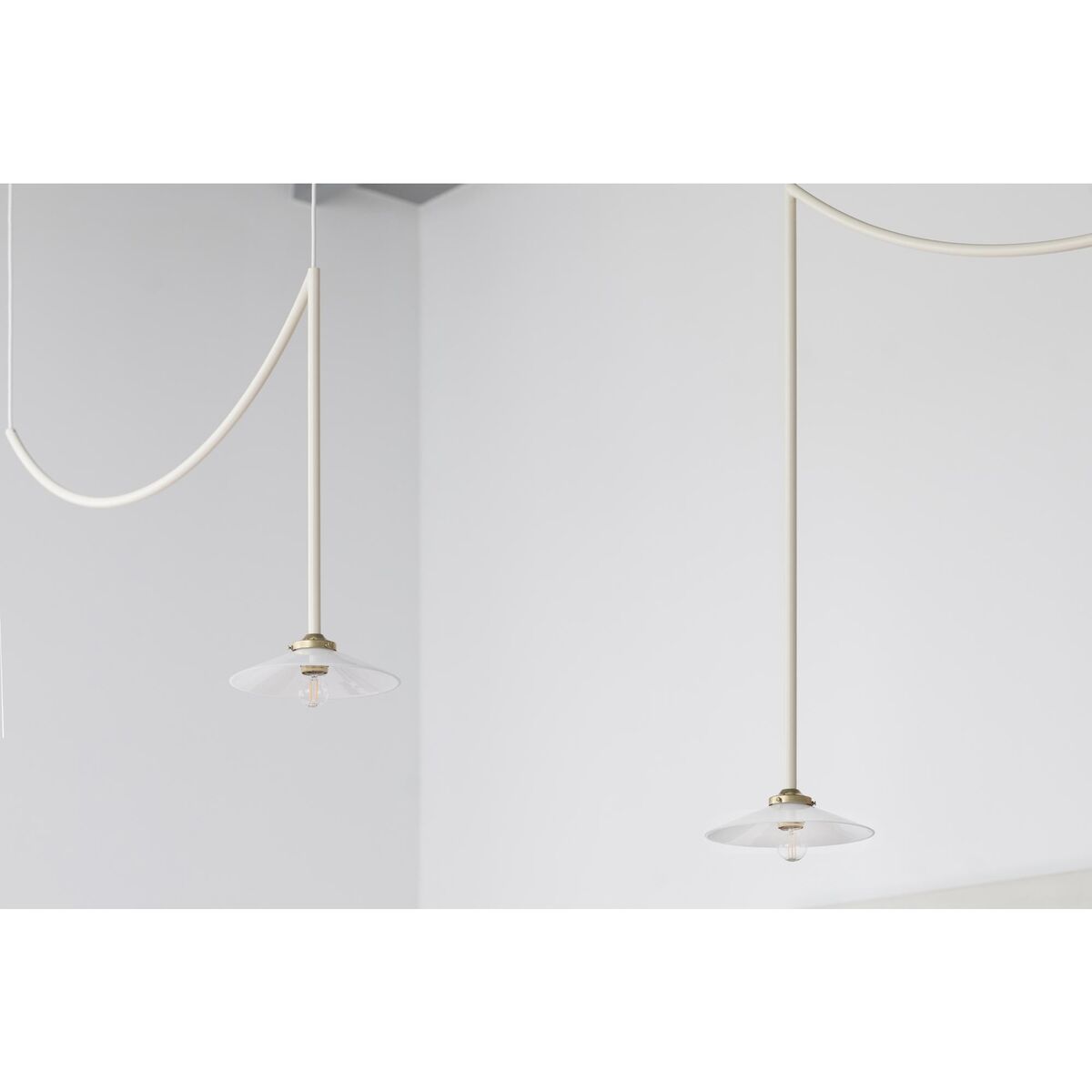 Ceiling Lamp N°5 Ceiling Light Red
