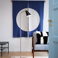 Oswald Gulvlampe Sort/ Stål