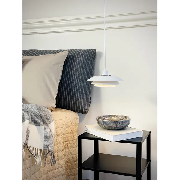 DL20 Pendant White
