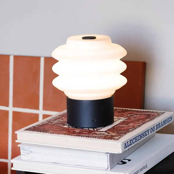 Diva Bordlampe Sort
