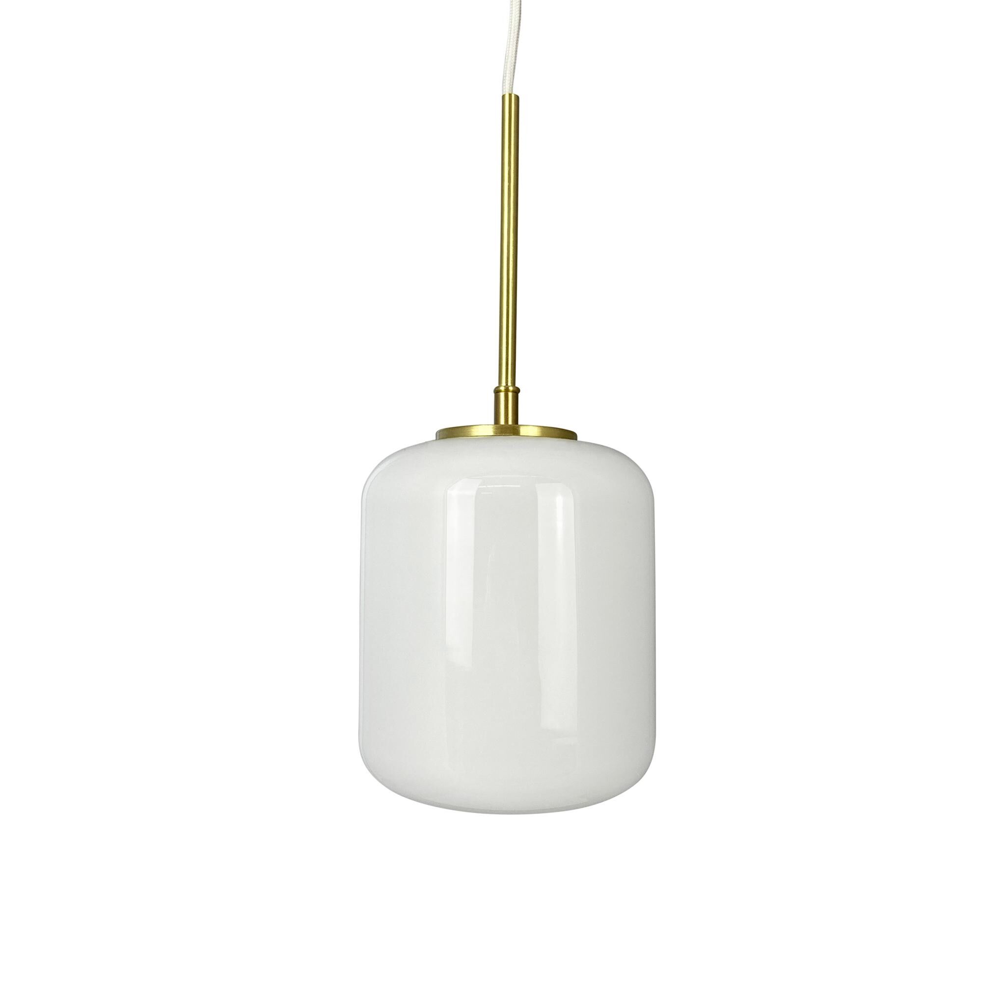 Silvia D15 Taklampa Opal/ M&auml;ssing
