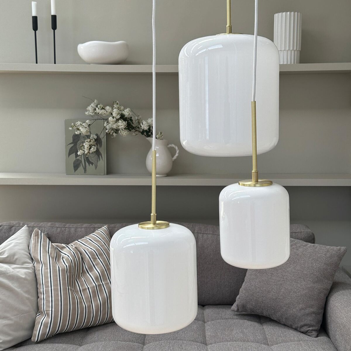 Silvia D15 Pendant Opal/ Brass