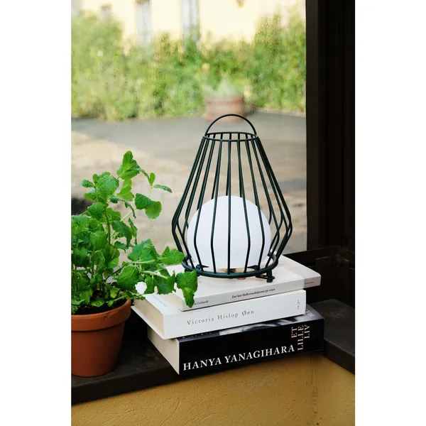 Evesham Outdoor Lamp Small Black