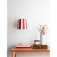 Gry Pendel Mørkerød/Hvid