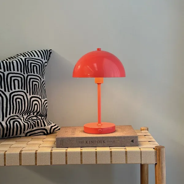 Stockholm Table Lamp Melon