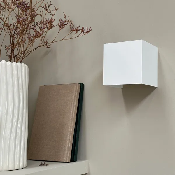 Venus Wandlamp 10x10 Wit