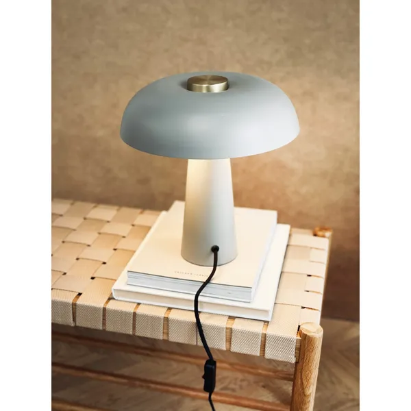 Iris Bordlampe Sort