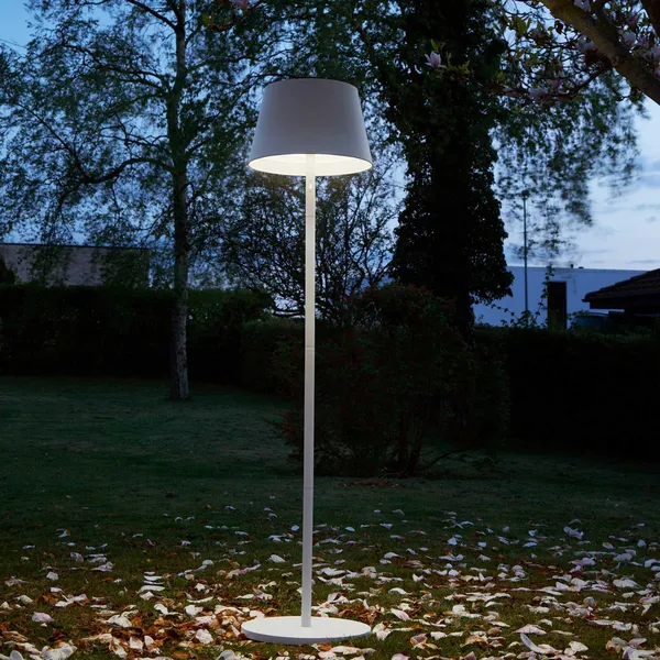 Modi Stehlampe Weiß