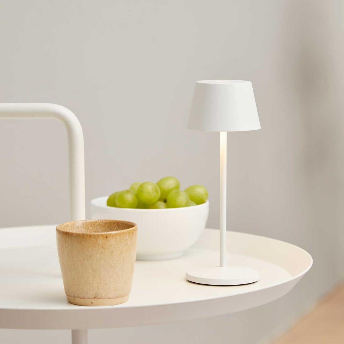 Modi Micro Tragbare Lampe Schwarz