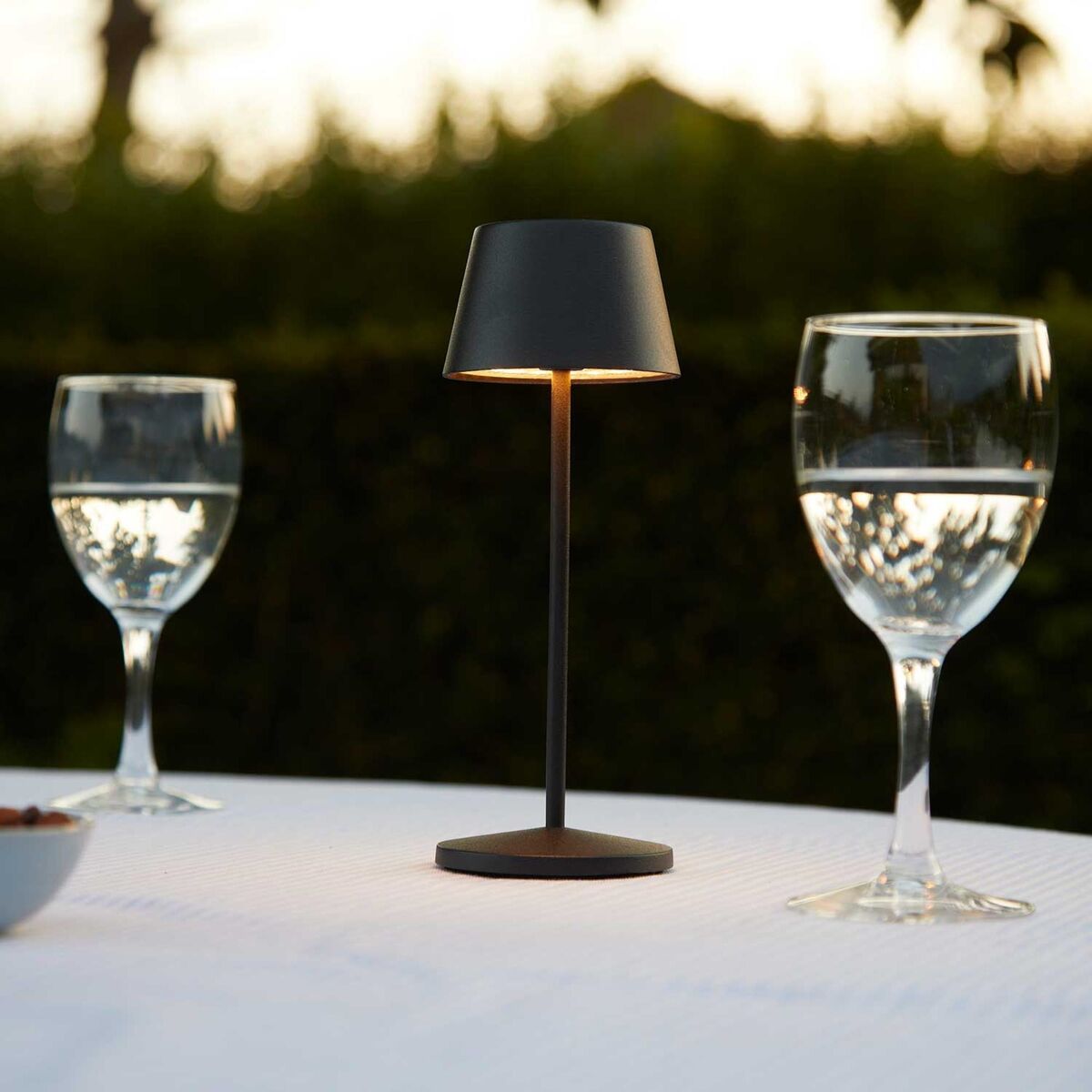 Modi Micro Tragbare Lampe Schwarz