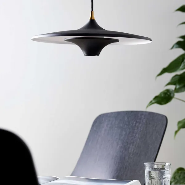 Moja 42 Pendant Black